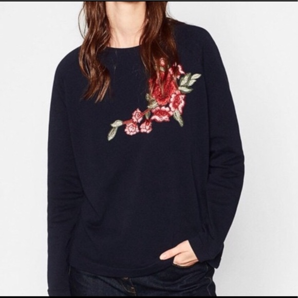 Zara Sweaters - ZARA COLLECTION SWEATER